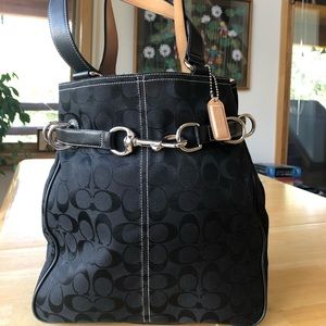 Coach signature C, belted carryall tote bag purse